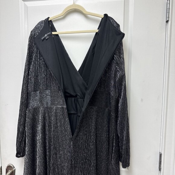 Betsy & Adam Plus Size 22W Black Metallic Long-Sleeve Wrap Cocktail Dress Gown - Picture 9 of 11